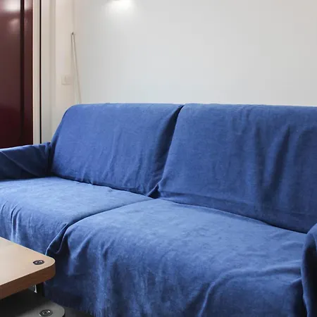 Apartment Charming Mezzanine Near Buttes-chaumont *