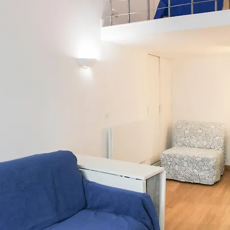Charming Mezzanine Near Buttes-chaumont