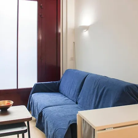 Charming Mezzanine Near Buttes-chaumont Apartment *