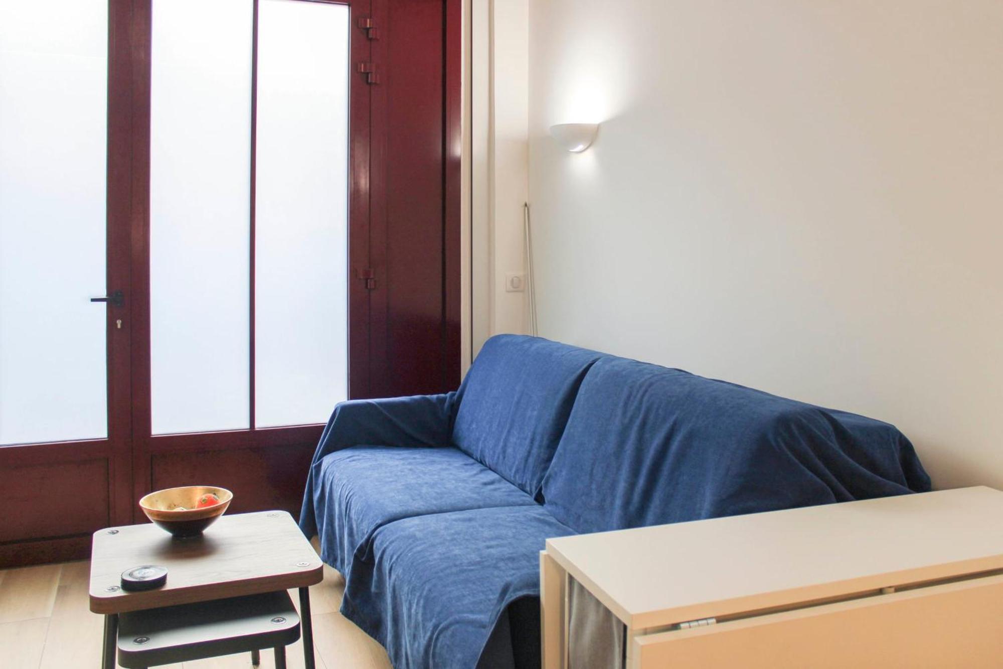 Charming Mezzanine Near Buttes-chaumont Apartment *